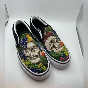 Vans OTW Skeleton Heads slip on loafers size women’s 5.5